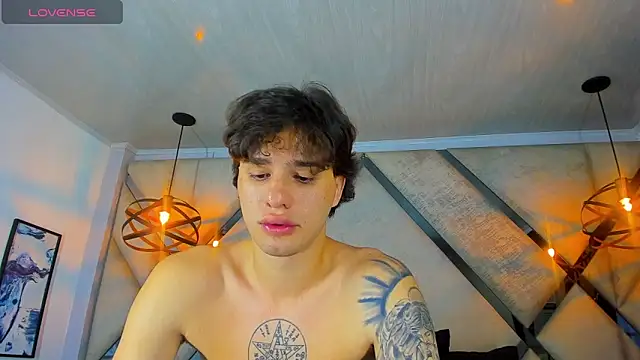 Snapshot of EXCLUSIVE8 chatting on March 9, 2026, 2:59 am EXCLUSIVE8 online show from March 9, 2026, 2:59 am