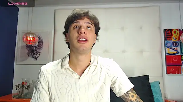 Snapshot of EXCLUSIVE8 chatting on March 20, 2026, 4:13 am EXCLUSIVE8 online show from March 20, 2026, 4:13 am