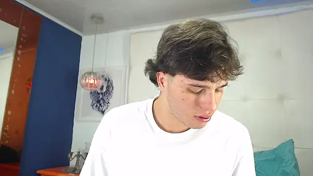 Snapshot of EXCLUSIVE8 chatting on March 31, 2026, 4:58 am EXCLUSIVE8 online show from March 31, 2026, 4:58 am