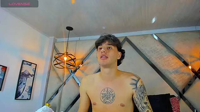 Snapshot of EXCLUSIVE8 chatting on March 12, 2026, 4:29 am EXCLUSIVE8 online show from March 12, 2026, 4:29 am