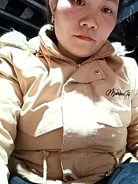 Lindxx-hot online show from March 4, 2026, 12:46 pm