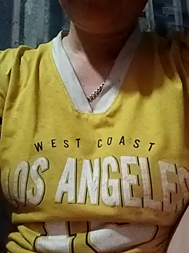 Lindxx-hot online show from April 20, 2026, 10:22 pm