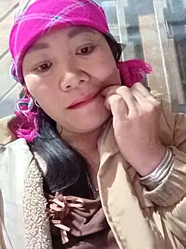 Lindxx-hot online show from March 14, 2026, 12:00 pm