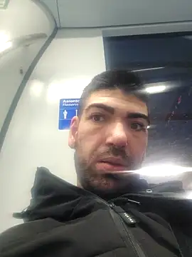 chicnormal35 online show from March 9, 2026, 5:33 am