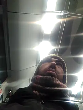 chicnormal35 online show from March 9, 2026, 7:28 pm