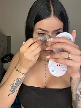 zoe3010 online show from March 17, 2026, 1:08 am