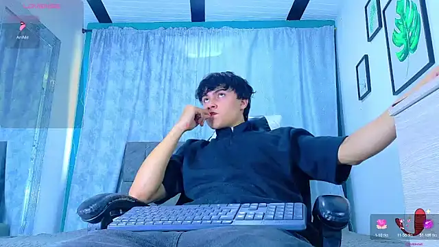 Dantekent online show from May 3, 2026, 1:58 pm