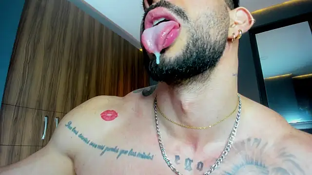 massimo visconti online show from March 16, 2026, 3:03 am