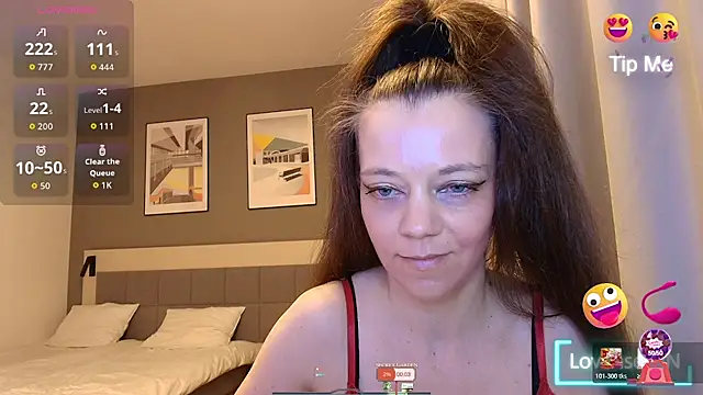 Yana-XX online show from June 15, 2026, 5:45 pm