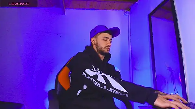 Jey dirty 777 online show from March 16, 2026, 5:44 am