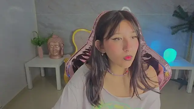 moraa s online show from March 22, 2026, 3:10 am