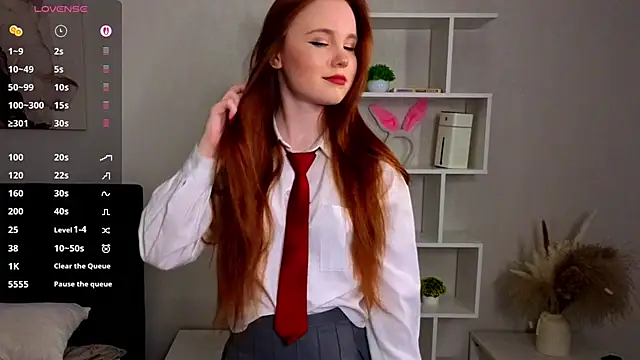 Snapshot of HollisStorer chatting on April 6, 2026, 3:13 pm HollisStorer online show from April 6, 2026, 3:13 pm