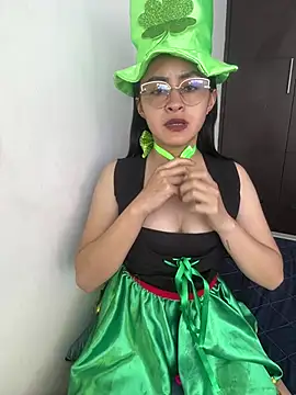 Anni Rose online show from March 15, 2026, 12:56 pm