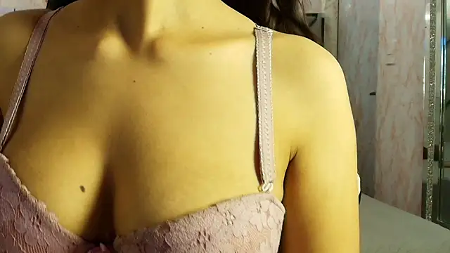 Dolly boobsy online show from July 7, 2026, 1:36 pm