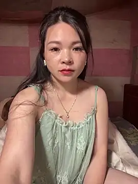 Annhiene online show from March 10, 2026, 8:07 am