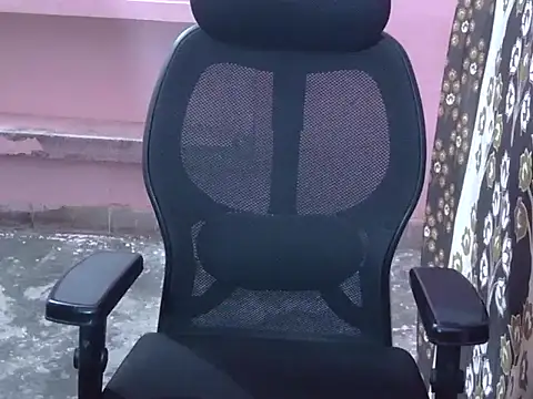 sarita012 online show from March 11, 2026, 8:41 am