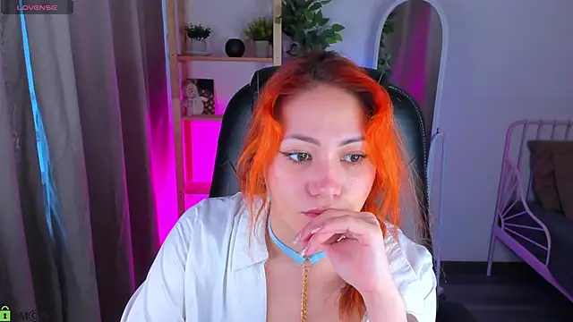 Alishha Sky online show from April 22, 2026, 12:17 am