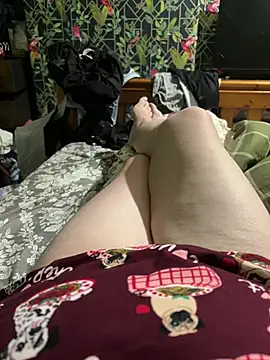 Snapshot of HairyButHot chatting on March 10, 2026, 7:18 pm HairyButHot online show from March 10, 2026, 7:18 pm