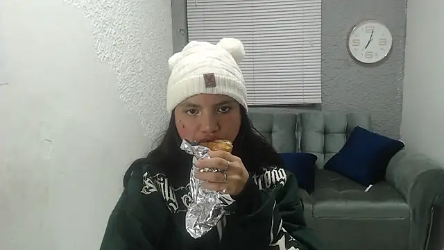 kimmyfuckass online show from April 20, 2026, 12:19 pm