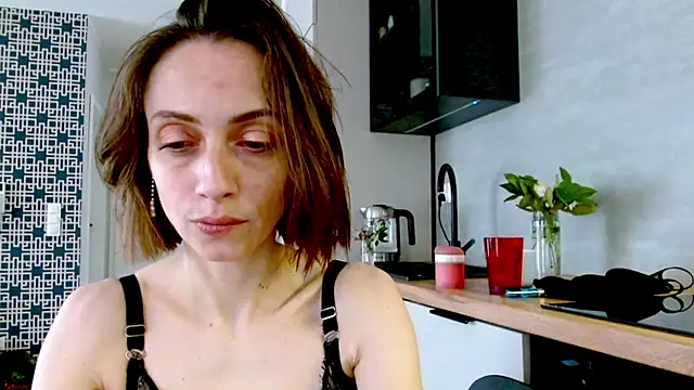 misssweet online show from May 27, 2026, 2:57 pm