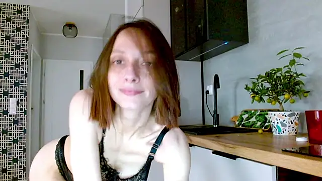 misssweet online show from June 22, 2026, 9:28 am