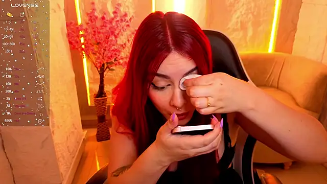 Soffia Hot Tx online show from March 13, 2026, 12:54 pm