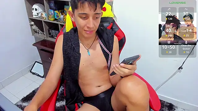 gomitaboy1 online show from April 23, 2026, 3:57 pm