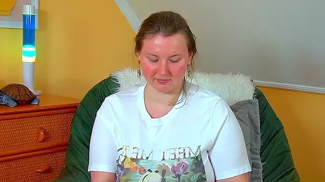 MelodyMoores online show from March 14, 2026, 6:30 am