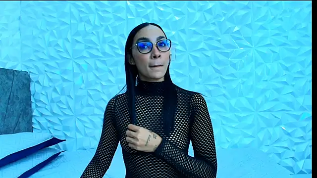 SOPHIA ZC online show from April 19, 2026, 7:16 pm