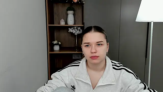 TonyaOgborn online show from March 6, 2026, 5:24 am