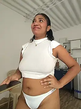 Snapshot of Cherly_Rogern chatting on March 8, 2026, 12:19 pm Cherly Rogern online show from March 8, 2026, 12:19 pm