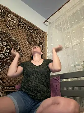 lovely angel baby online show from June 24, 2026, 6:17 pm