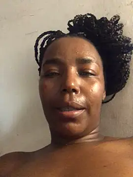 almaseductora online show from April 5, 2026, 11:39 am