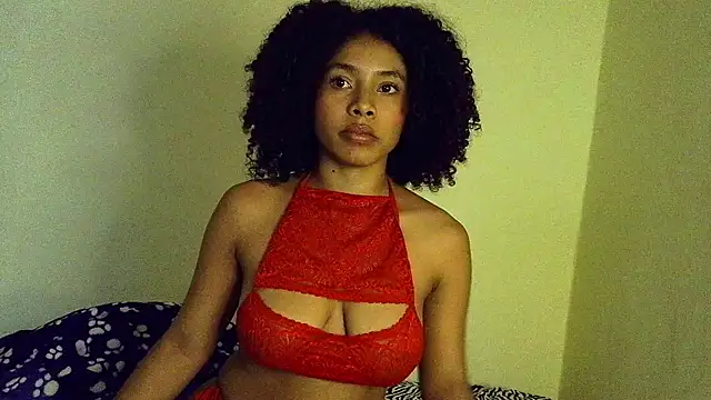 Larita curly online show from April 4, 2026, 10:05 pm