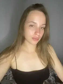 NeEdnaBradley online show from May 25, 2026, 11:47 pm