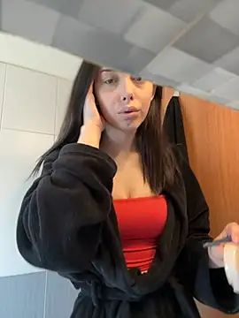 annelysses online show from March 10, 2026, 11:03 am