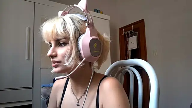 JustinCerqueira online show from March 12, 2026, 4:22 pm