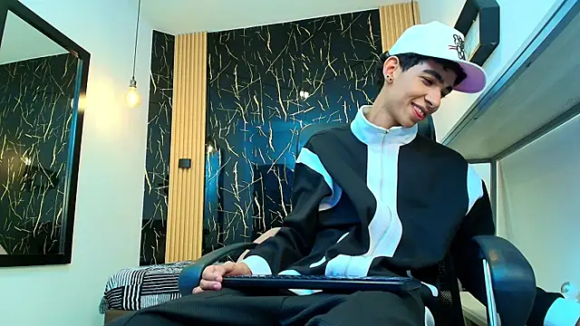 ValeriHot 1 online show from April 17, 2026, 3:09 am