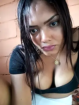 Snapshot of lamorenitarica2630 chatting on March 7, 2026, 10:15 pm lamorenitarica2630 online show from March 7, 2026, 10:15 pm