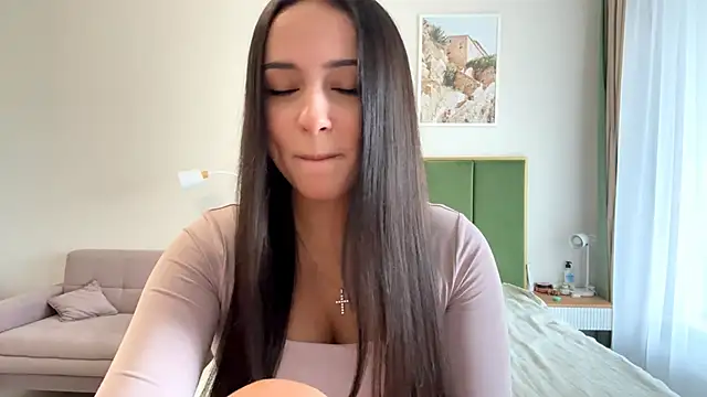 vixy moon online show from May 15, 2026, 2:26 pm