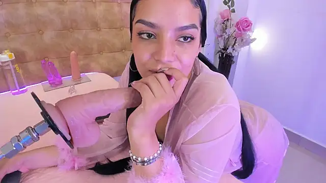 ariana morelly online show from May 28, 2026, 11:49 am