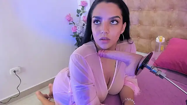 ariana morelly online show from May 26, 2026, 11:52 am