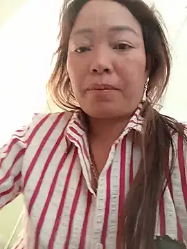 Yellow-pink online show from July 26, 2026, 5:03 am
