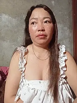 Yellow-pink online show from July 9, 2026, 10:53 pm