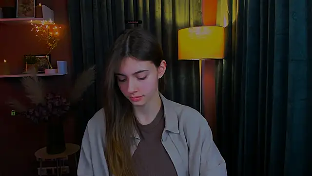 mia bamby1 online show from April 26, 2026, 5:27 am