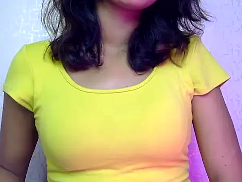 Naughty Soniaa online show from March 11, 2026, 6:35 pm