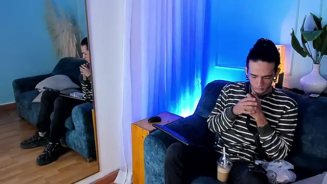 Skinny Mac online show from April 4, 2026, 12:23 pm