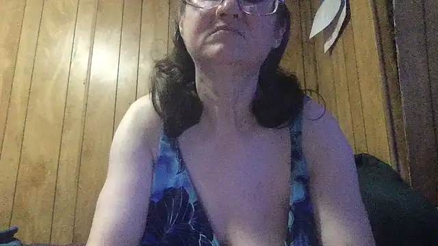 Snapshot of milfmichelle69 chatting on June 29, 2026, 7:57 pm milfmichelle69 online show from June 29, 2026, 7:57 pm