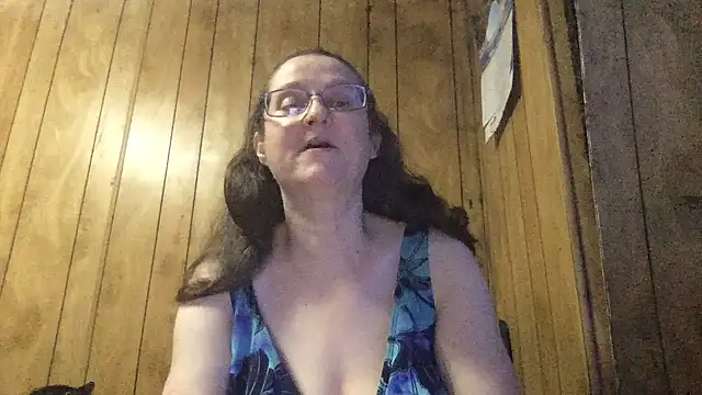 Snapshot of milfmichelle69 chatting on June 12, 2026, 10:13 am milfmichelle69 online show from June 12, 2026, 10:13 am