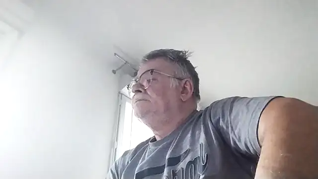 oura online show from April 27, 2026, 5:49 am